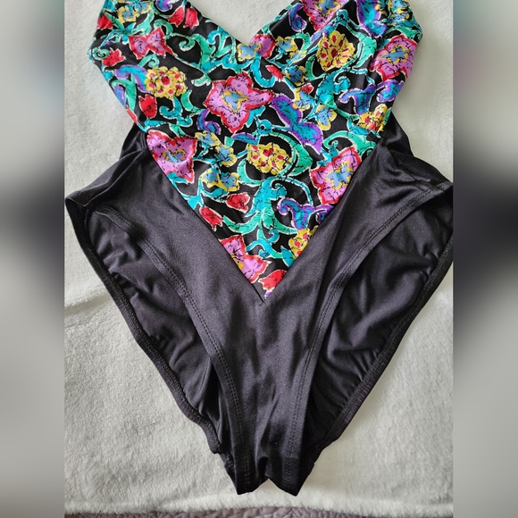 Cole of California Vtg 80s Black Multi Color Floral One Piece Swimsuit - Sz 16 - Picture 6 of 13